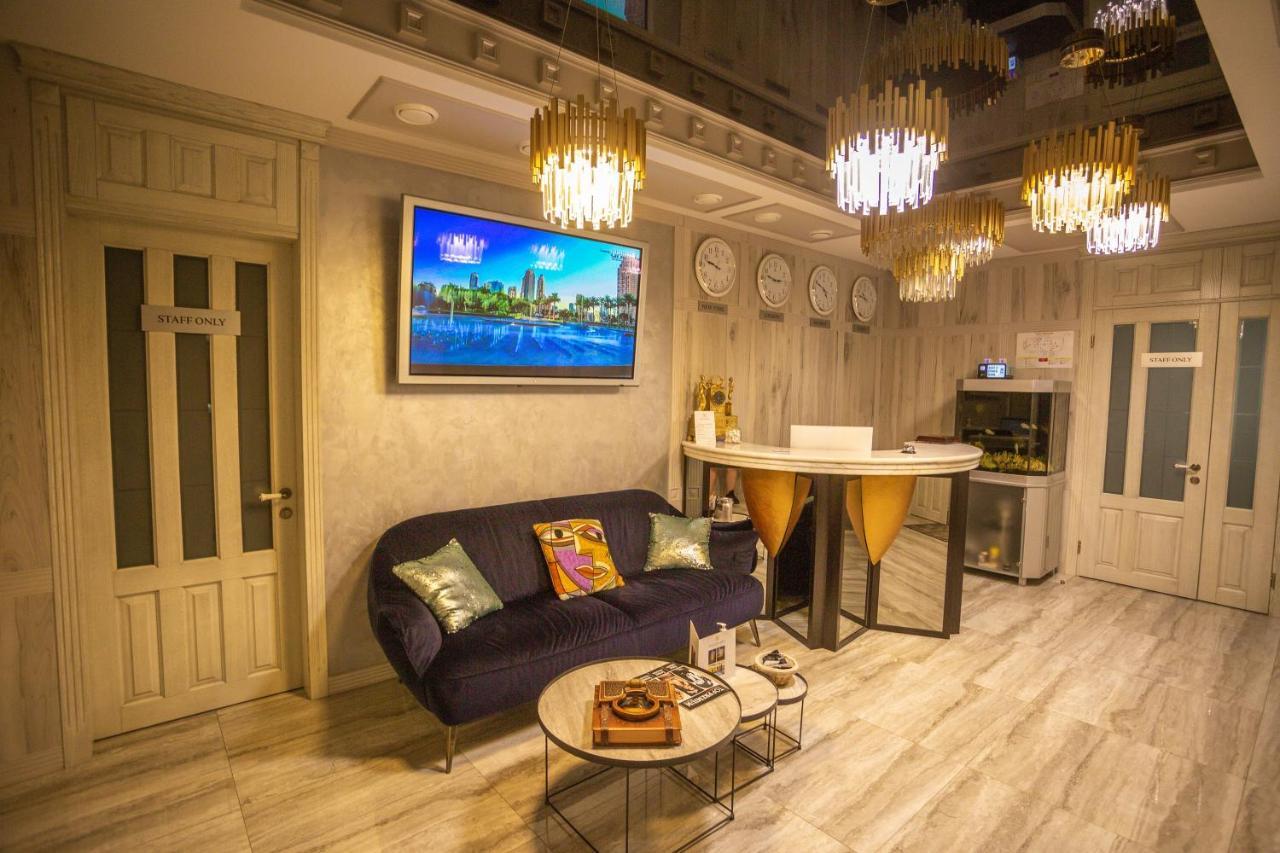 Hotel "Mandarin Clubhouse" Charkiv Esterno foto